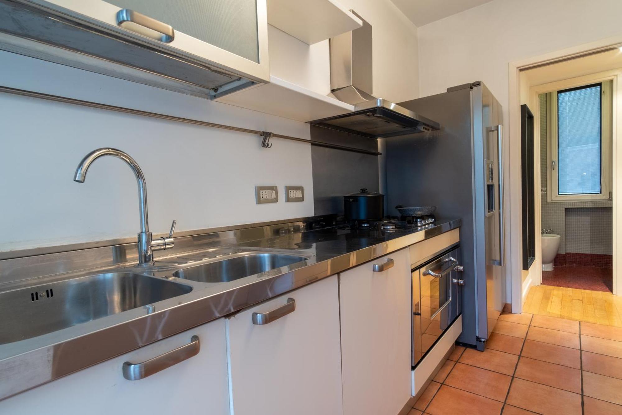 Attic With Terrace And Jacuzzi - Luxury Apartment Rome Extérieur photo
