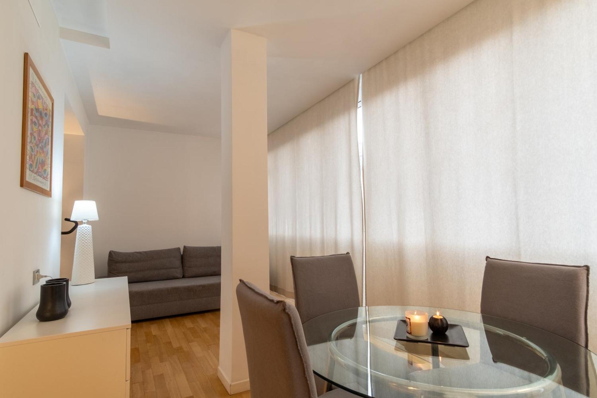 Attic With Terrace And Jacuzzi - Luxury Apartment Rome Extérieur photo