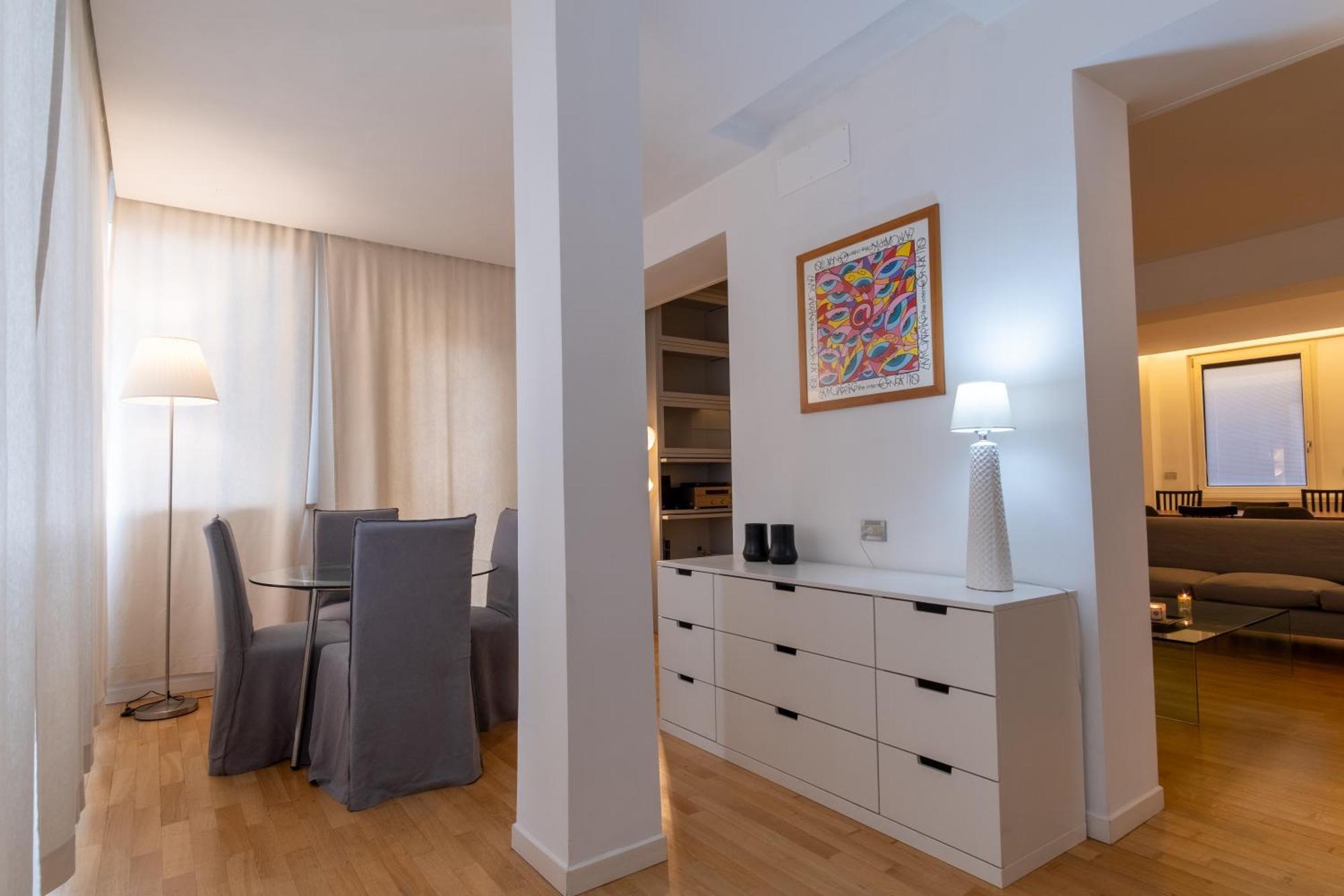 Attic With Terrace And Jacuzzi - Luxury Apartment Rome Extérieur photo